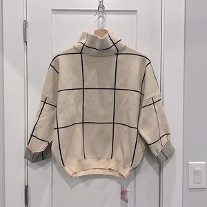 NWT! Chunky Grid Turtleneck Sweater - Beige and Black - Women’s Small